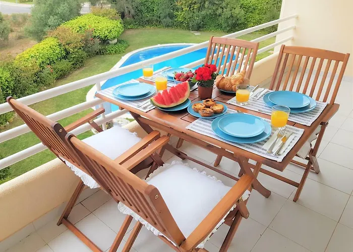 Ocean Cascais - Apartment With Swimming Pool