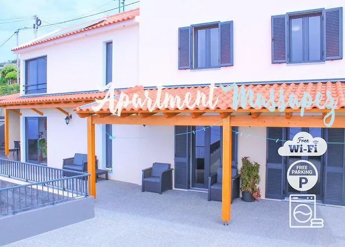 House Of Massapez | Calheta