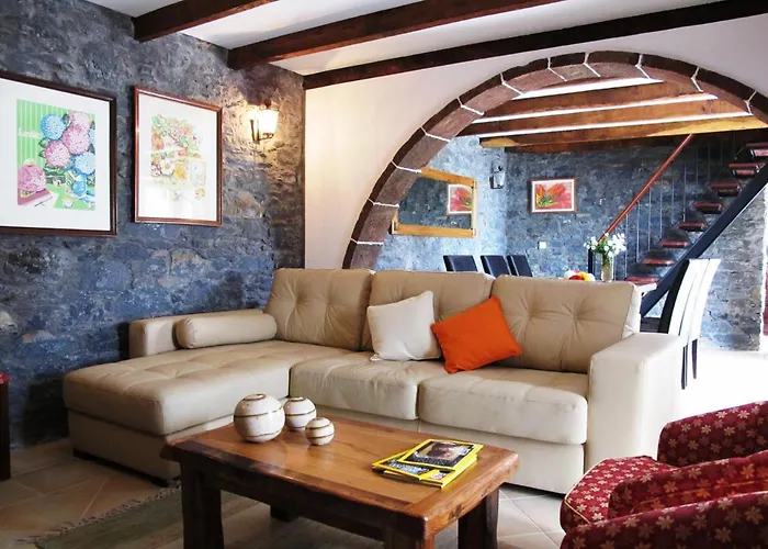 Casa Dos Serroes