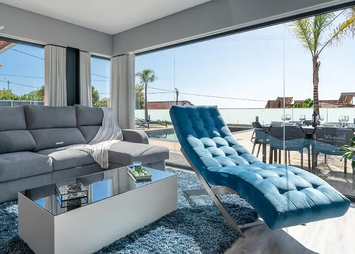 Casa Mariana By Rent2U, Lda