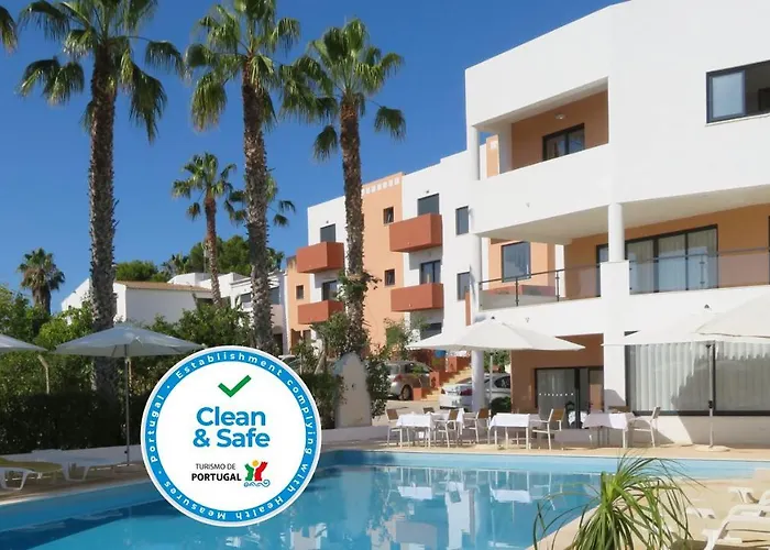 Hotel Alcaide