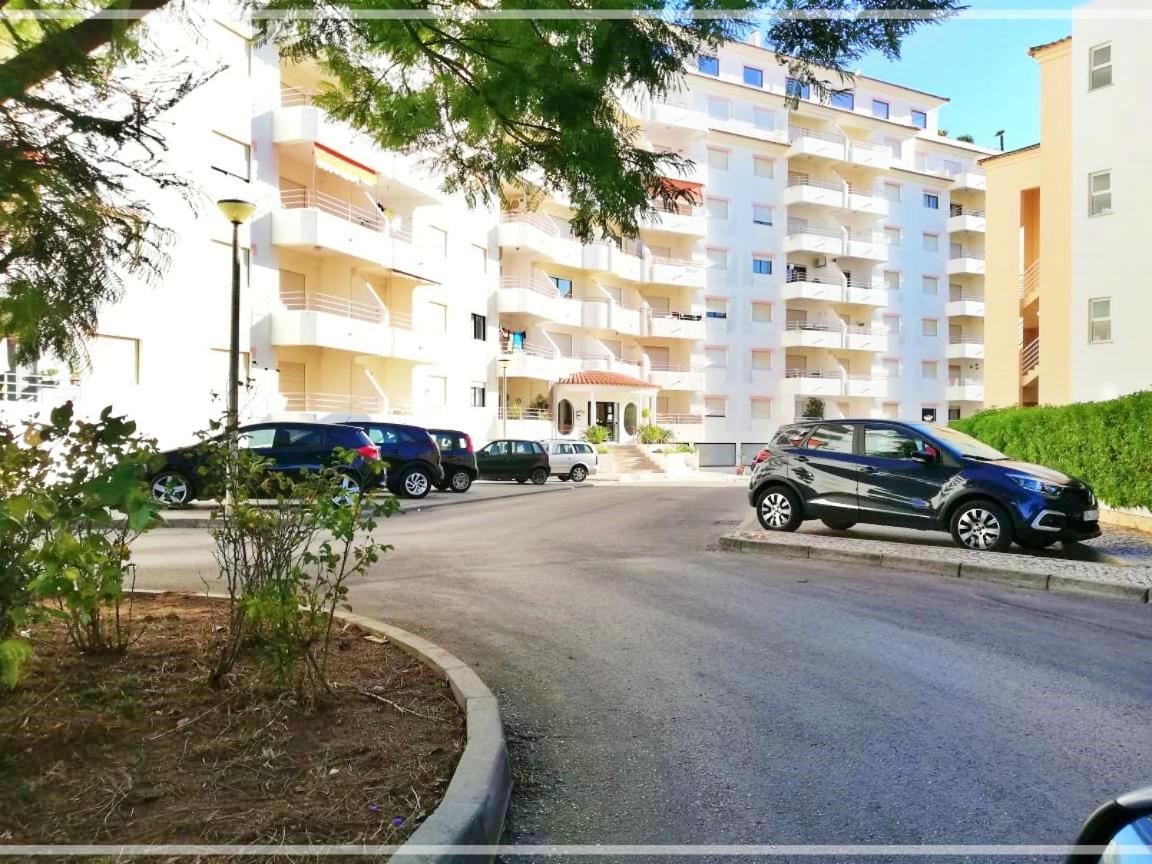 Holiferias Amoreira Mar Apartment *