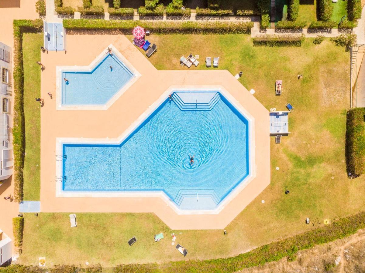 Apartamento Duplex Mar A Vista, Com Piscina E Linda Vista Mar, A 600m Da Praia! Portimão