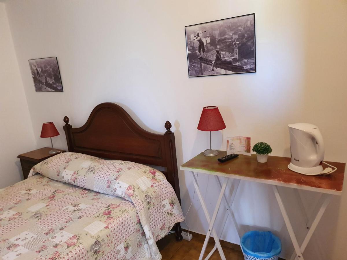 Hospedaria Firmino Bernardino *