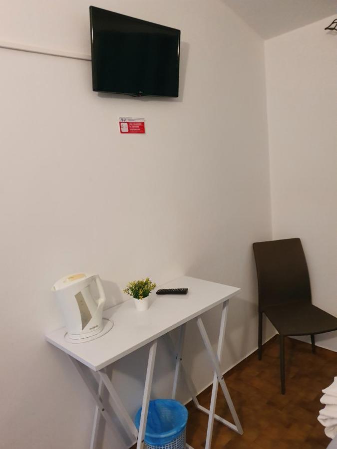 Hospedaria Firmino Bernardino * Odeceixe