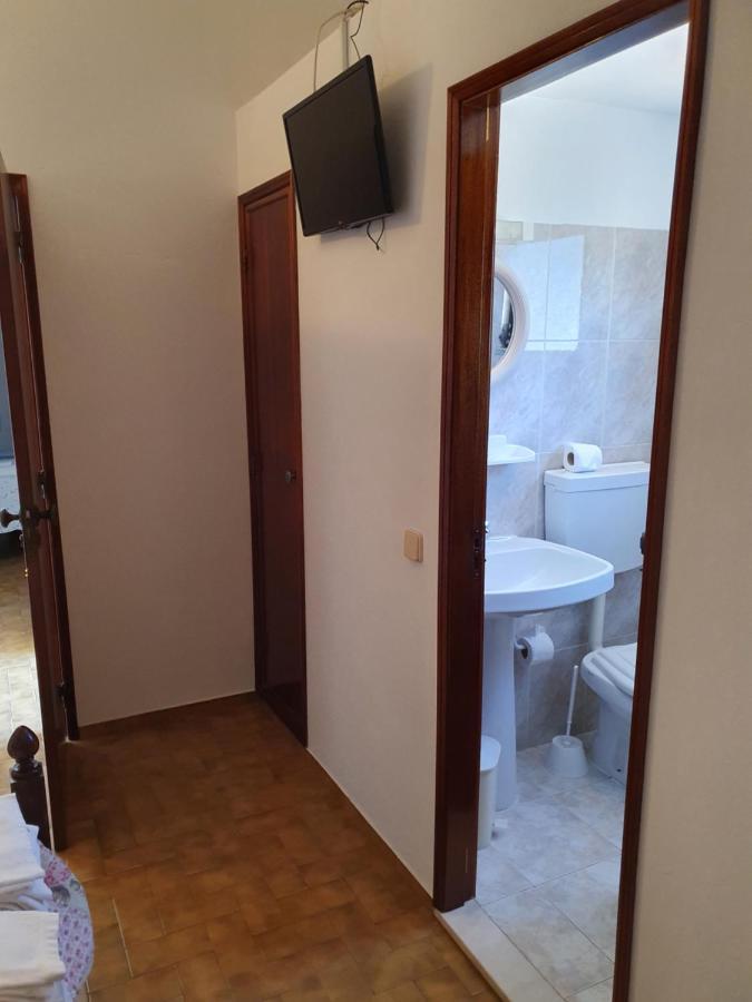 Guest house Hospedaria Firmino Bernardino Odeceixe