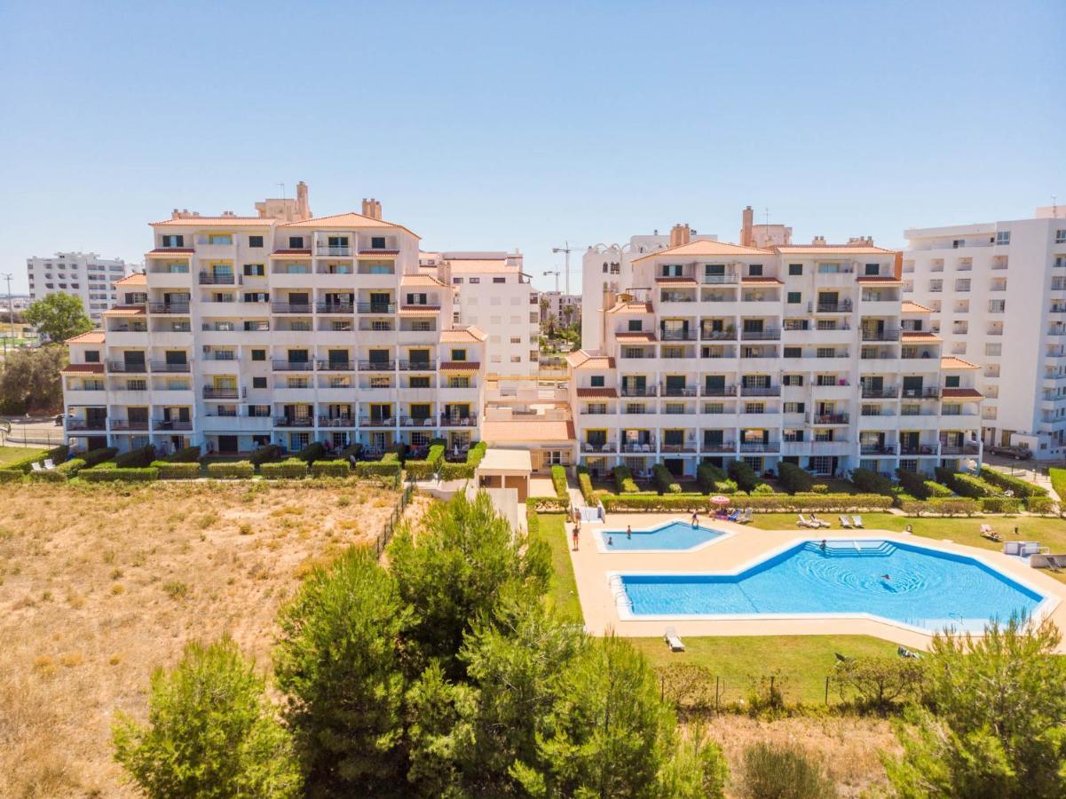 Duplex Mar A Vista, Com Piscina E Linda Vista Mar, A 600m Da Praia! Apartment Portimao
