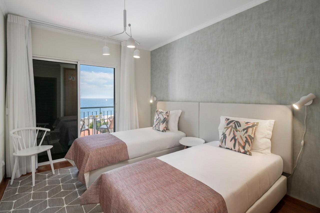 Reis Magos Iv By An Island Apartment Canico (Madeira)