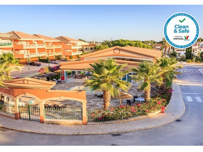 Lakeside Country Club - Turisticos 4*