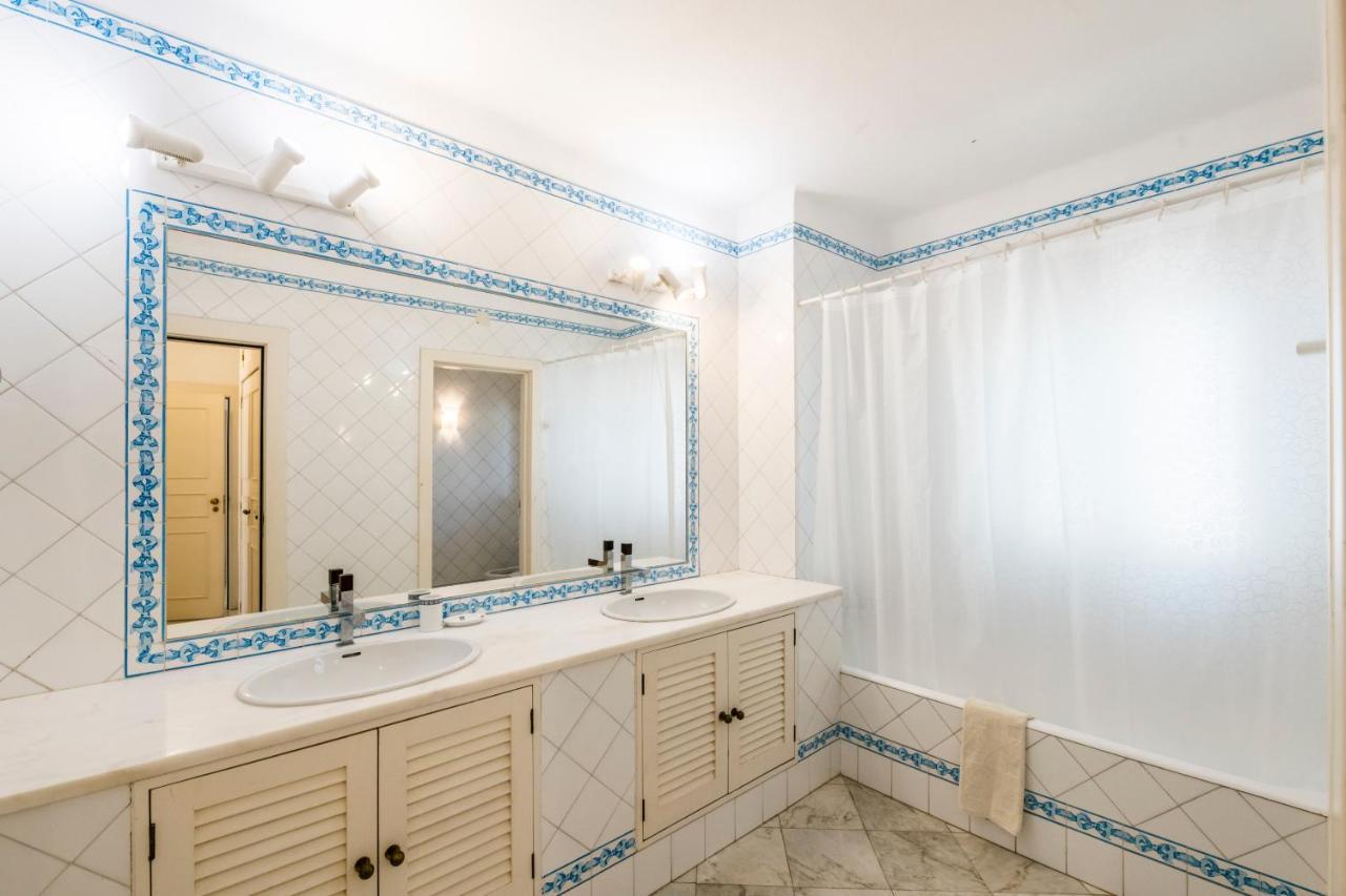 Private Villa - Vilamoura Tennis