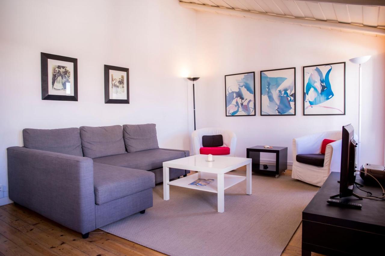 Joaquim Tello Apartment *