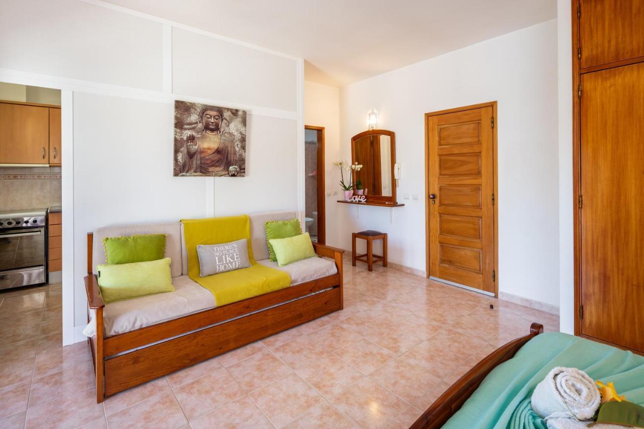 Casa Brito, * Boliqueime