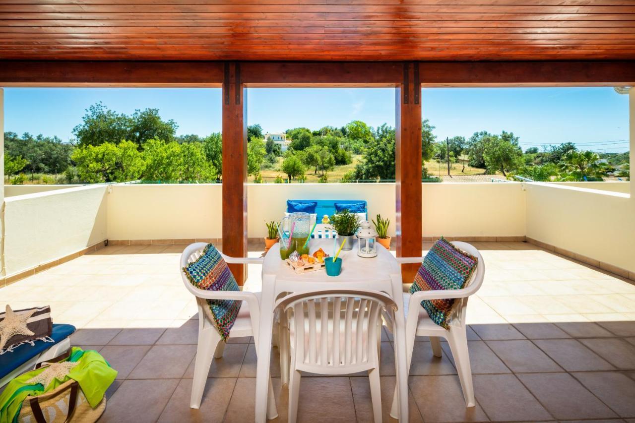 Casa Brito, By Algarveblossom Apartment