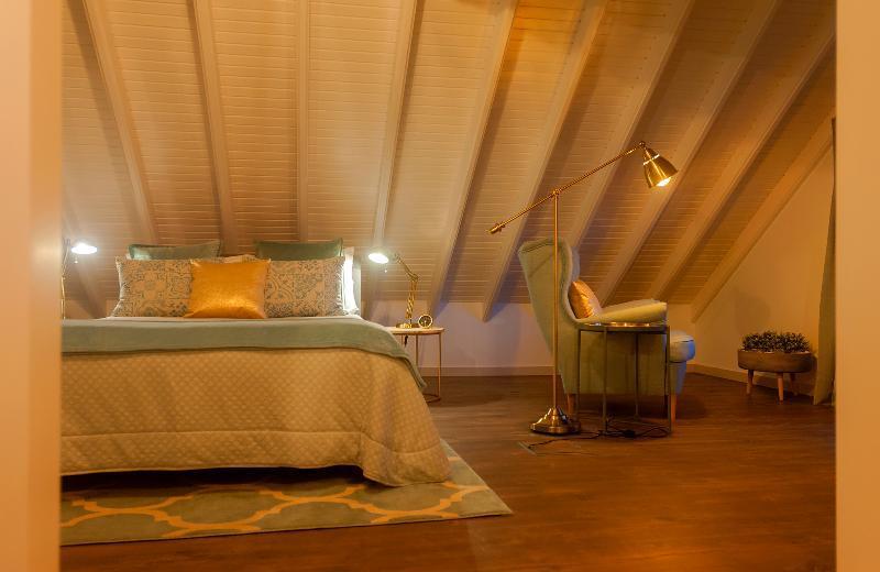 My Bed In Pico