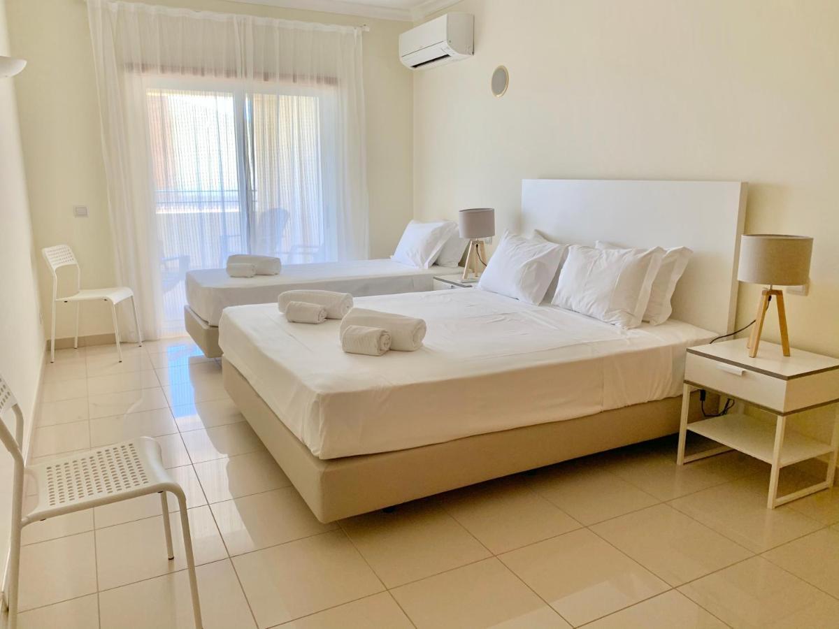 Millennium Plaza Apartment *