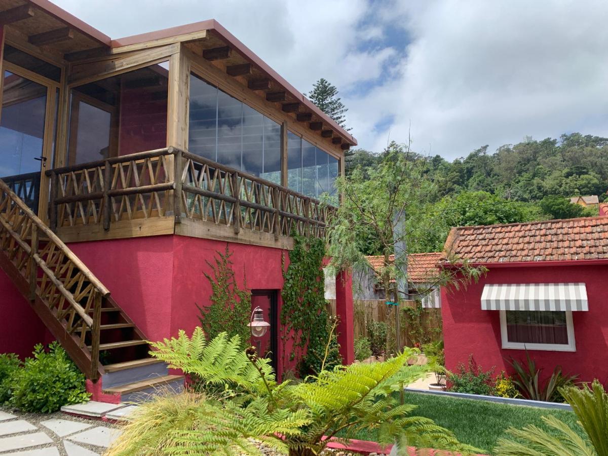 Storytellers Hotel