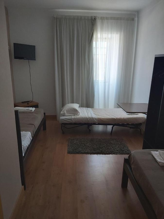 Guest house Areia Da Foz 2*