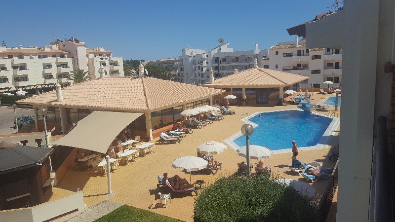 Hotel Apartamentos Vila Praia 3*