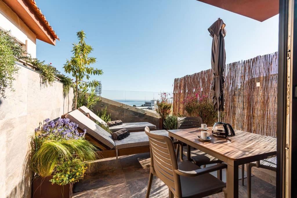The Minipenthouse Terrace & *