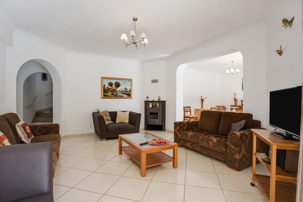Villa Casa Romanzeiras