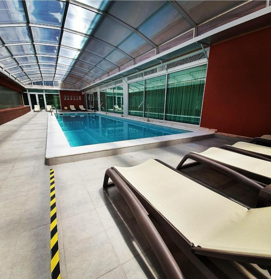 & Hotel 4*