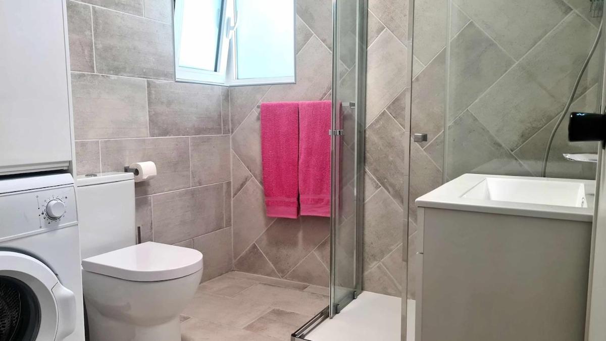 Apartamento Albufeira, With Terrace, Views, 5 Min To