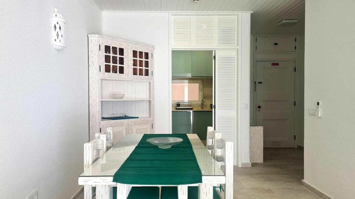 Albufeira, With Terrace, Views, 5 Min To Apartamento *