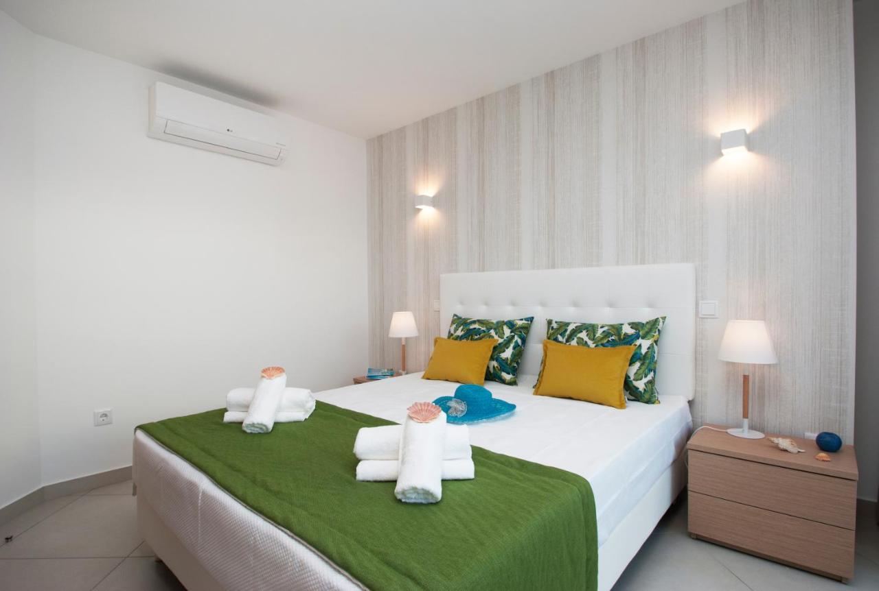 Villa Charlotte By Algarve Vacation Armacao de Pera