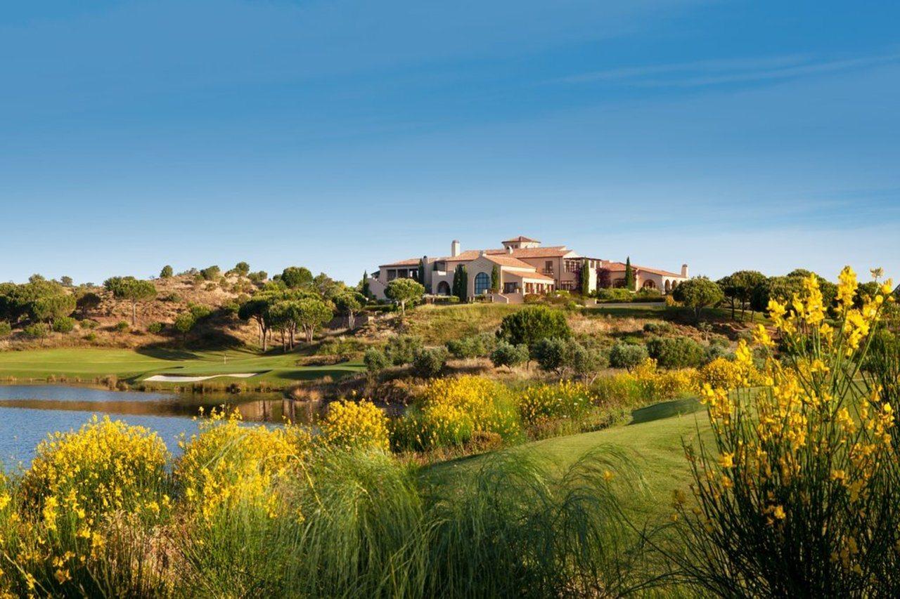 Resort Monte Rei Golf & Country Club 5*