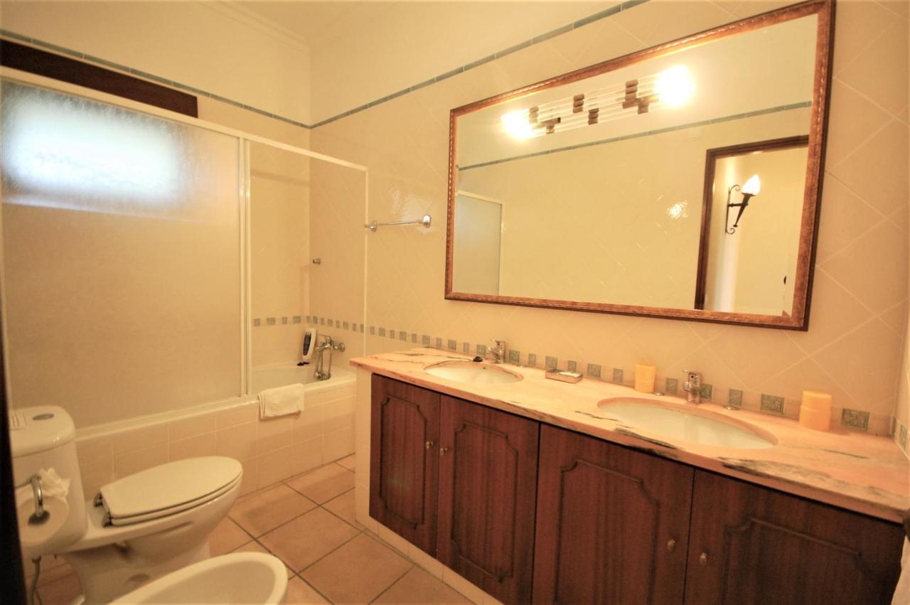 Holiday home Vila Rosa - Private Swimming Pool With Sea View