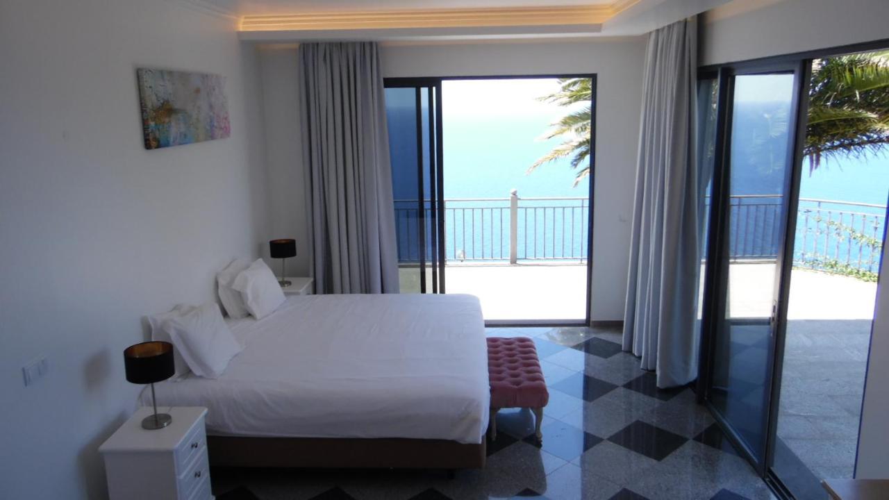 Ocean Cliff *