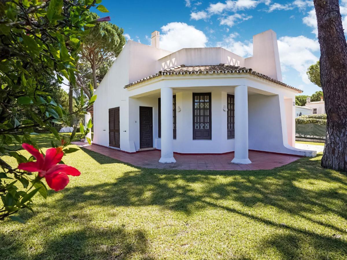 Lovely Villa In Vilamoura With Private Pool