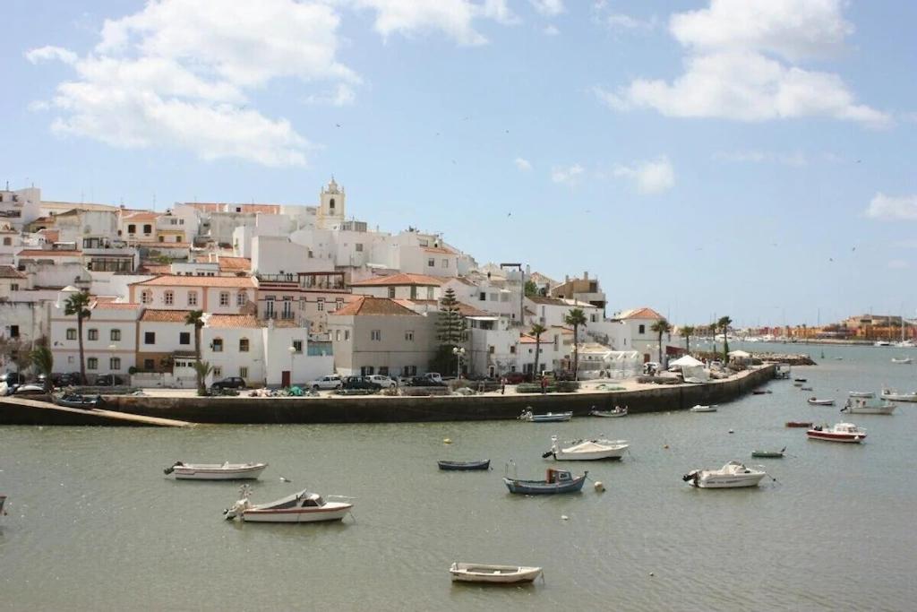 With Beautiful Views & Spacious Garden Ferragudo (Faro)