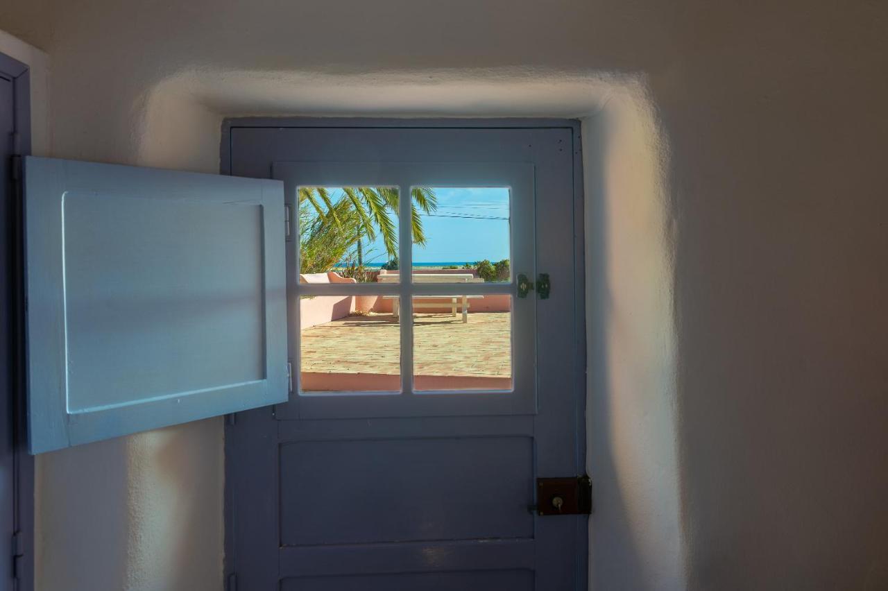 Villa Charming Seaside Casa Rosa - Somewhere Special