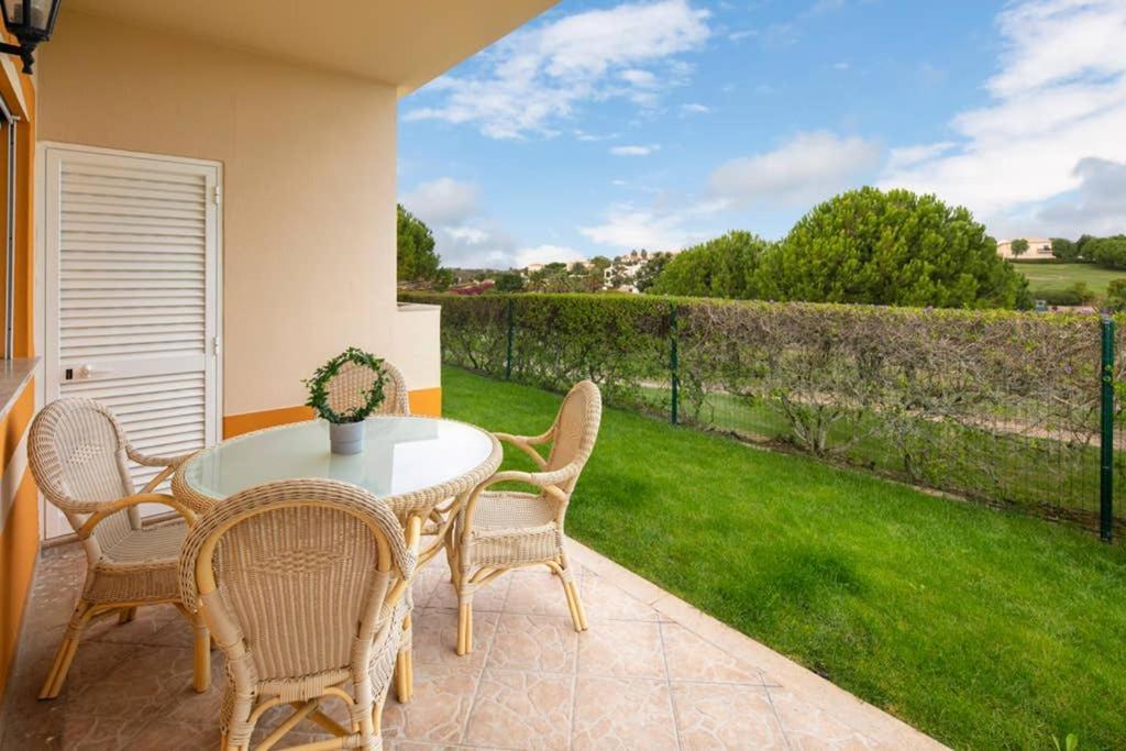 Luxury With Free Use Of Pool, Gym And Apartment *
