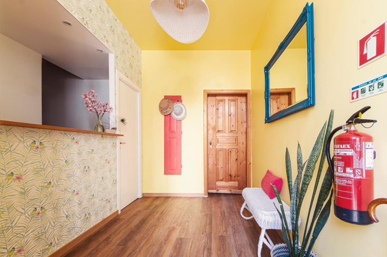Hostel Sunlight House