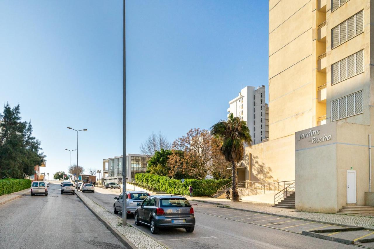 Jardins Da Rocha: Beachfront With Sea Views And Pools Portimao
