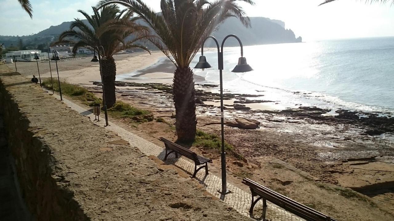 Front/waterside Holiday home Praia Da Luz