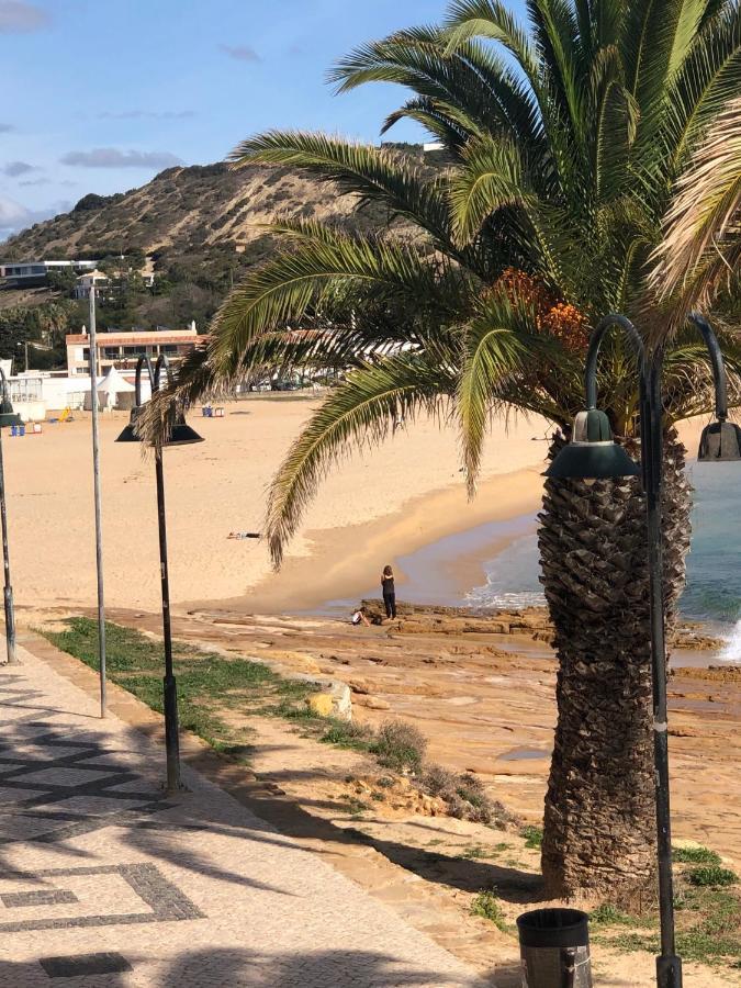 Front/waterside * Praia Da Luz
