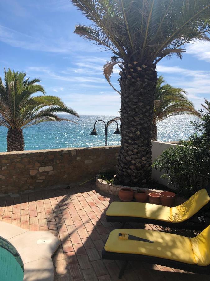 Front/waterside Praia Da Luz