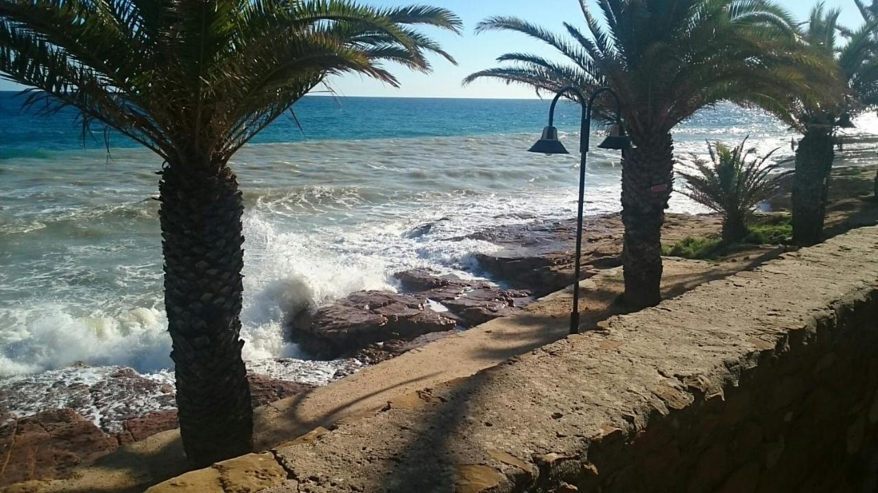 Front/waterside * Praia Da Luz