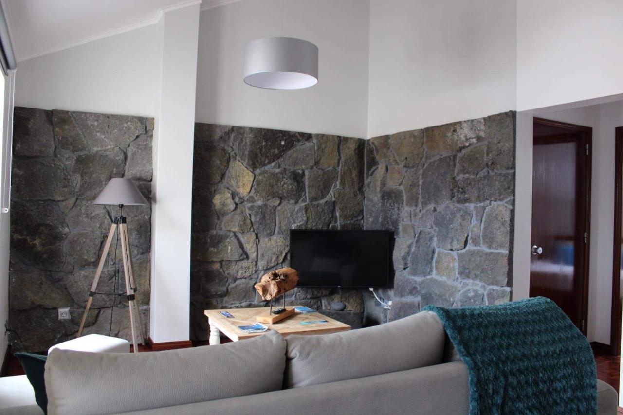 Margarida House - Stone Apartment Ribeira Grande
