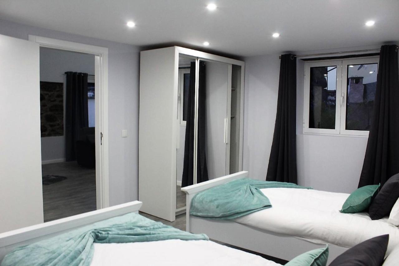 Quinze, Contemporary Designed With Swimming Pool Chalet Ponta Delgada (Madeira)