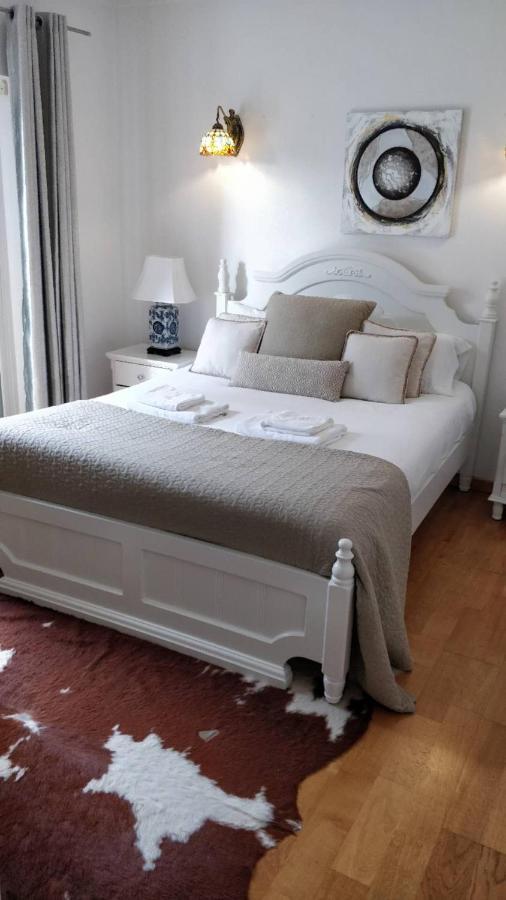 Casa Birre Guesthouse Guest house Cascais