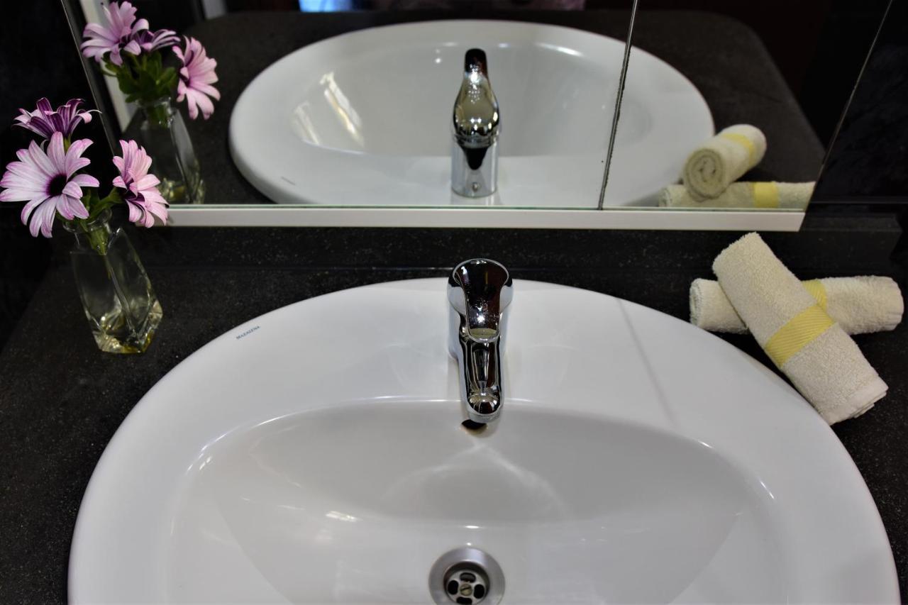 Bed & Breakfast Calma Do Mar Madalena (Azores)