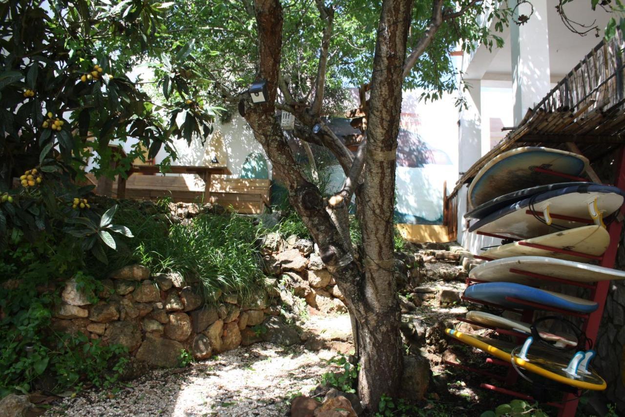Albergue On The Hill
