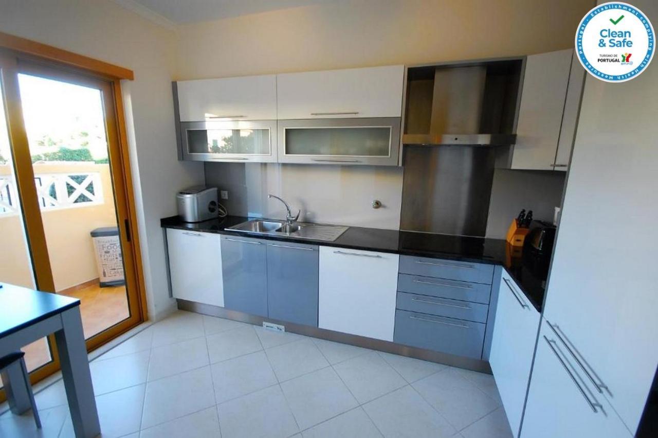 House F Sao Rafael - Free Wifi & Airco, Netflix Ready - 300m From The Holiday home Albufeira