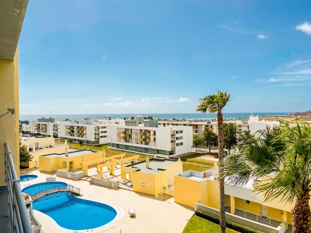 Sea View By & Marina #1869 Appartement *