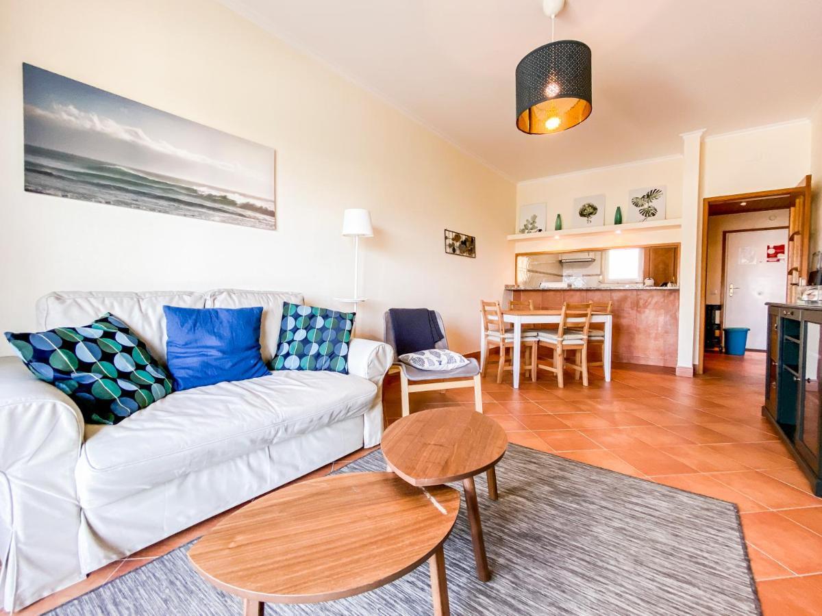 Sea View By & Marina #1869 Appartement *