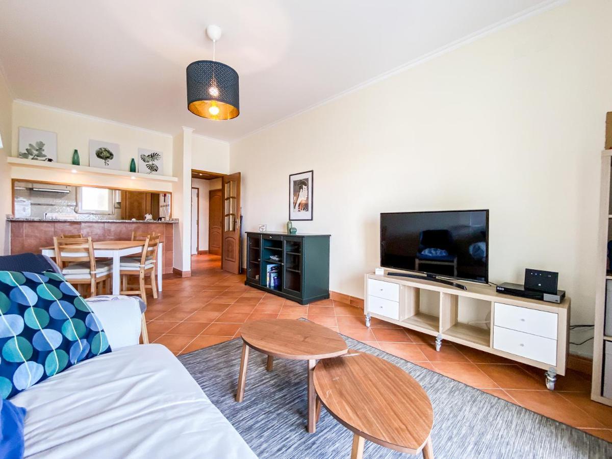 Appartement Sea View By & Marina #1869 *